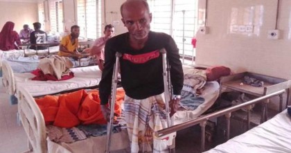 সাংবাদিক পেটানোর অপরাধে ৩ পুলিশ ক্লোজ, তদন্ত কমিটি গঠন