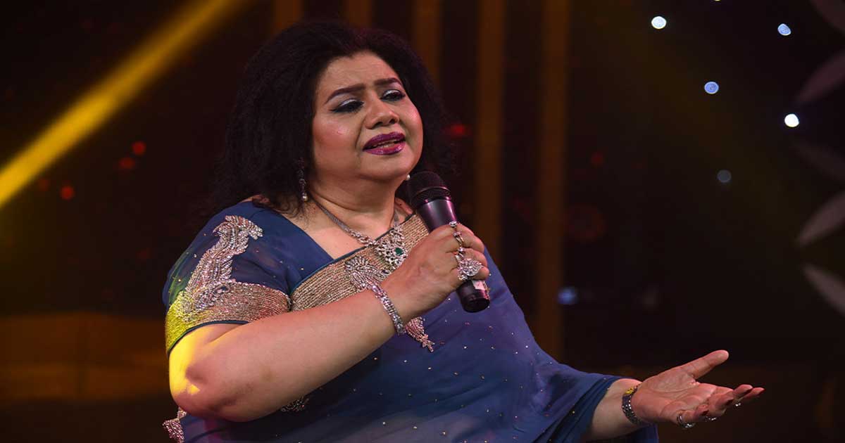 আনন্দমেলায় গাইলেন রুনা লায়লা