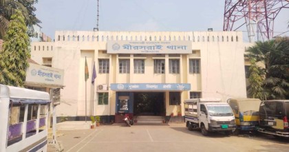 মিরসরাইয়ে শহীদ মিনারে পুষ্পস্তবক অর্পণে সংঘর্ষের শঙ্কা, ১৪৪ ধারা জারি