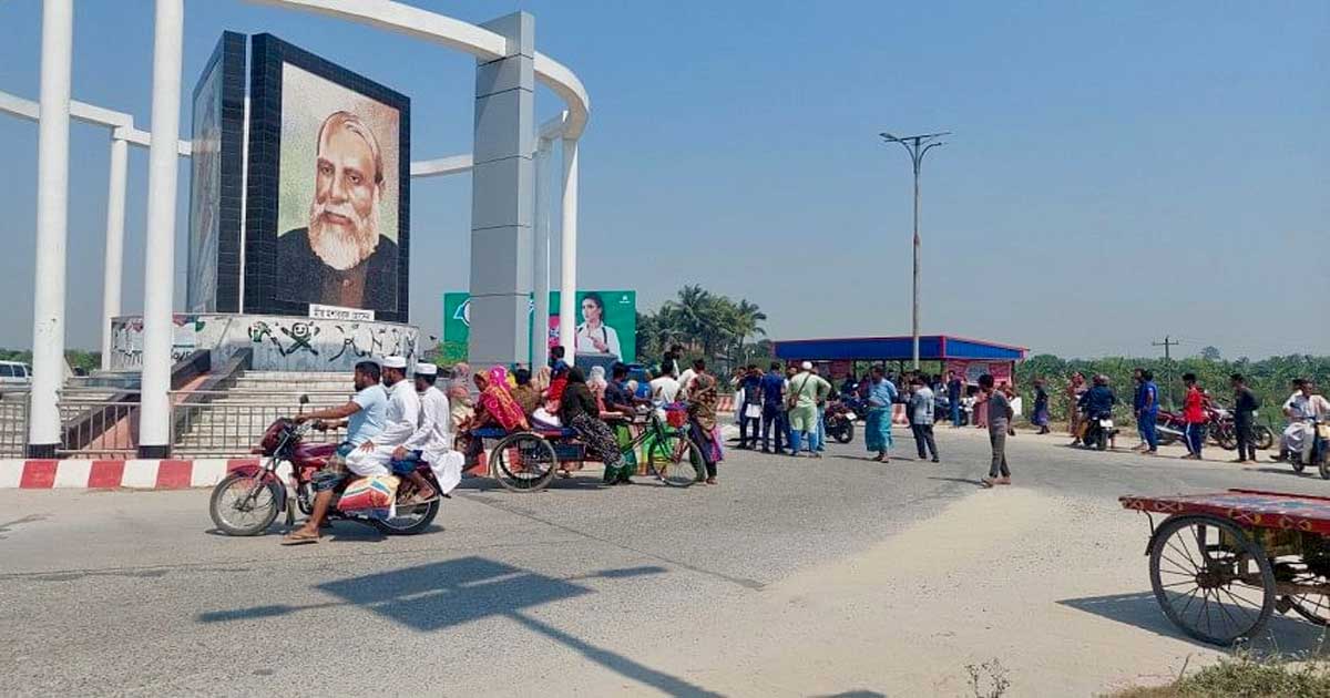 কুষ্টিয়ায় ট্রাকের ধাক্কায় মা-মেয়ে নিহত