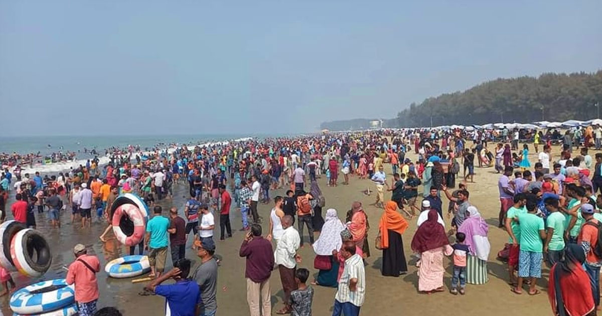 প্রাণ চাঞ্চল্য ফিরছে পর্যটন নগরী কক্সবাজারে