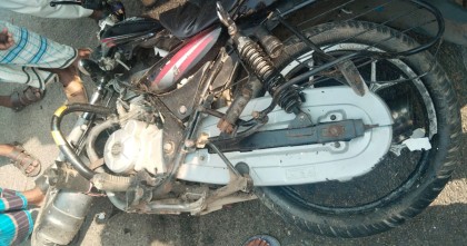 বরগুনায় বাস চাপায় প্রান গেলো তিন ভাইয়ের