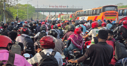দুই দিনে ঢাকা ছেড়েছেন ৪১ লাখ মানুষ