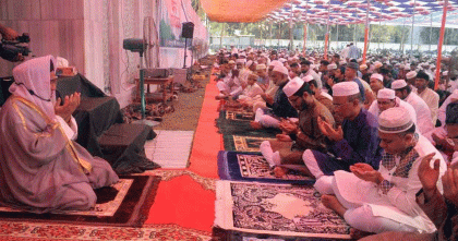 রংপুরে ঈদুল ফিতরের জামাত অনুষ্ঠিত