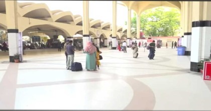 শেখ হাসিনার সিন্ডিকেট ভাঙ্গলো ড.ইউনুস        