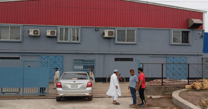 ধামরাইয়ে নৈশ প্রহরীকে অস্ত্রের মুখে জিম্মি করে কারখানায় ডাকাতি 