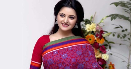 গৃহকর্মীকে মারধরের অভিযোগ চিত্রনায়িকা পরী মণির বিরুদ্ধে
