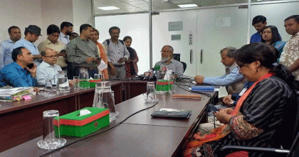 জাতীয় সংসদ নির্বাচনে পোস্টার ব্যবহার করা যাবে না: ইসি আনোয়ারুল