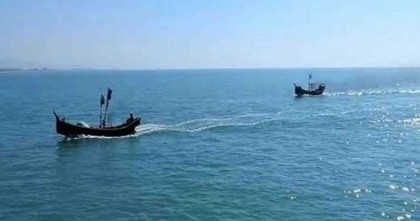টেকনাফ-সেন্টমার্টিনের কাছাকাছি সাগর থেকে মাছ ধরার ট্রলারসহ ১১ জেলে অপহরণ
