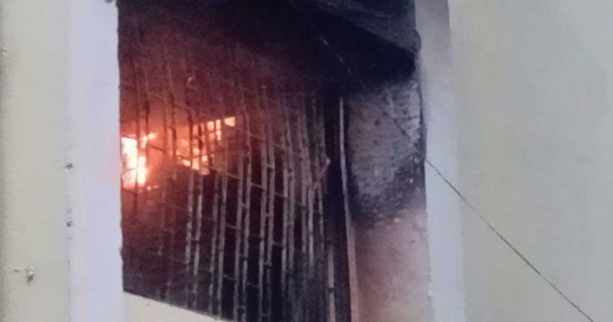 দিনাজপুরে এলজিডি ভবনে আগুন, এক ঘণ্টার চেষ্টায় নিয়ন্ত্রণে