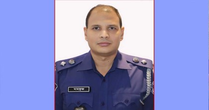 সাংবাদিককে সংবাদ সংগ্রহে বাঁধা, এসপি বললেন 'মিডিয়া ছুটাই দেবো'