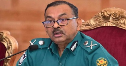 শোভাযাত্রায় মুখোশ পরে আসা যাবে না : ডিএমপি কমিশনার