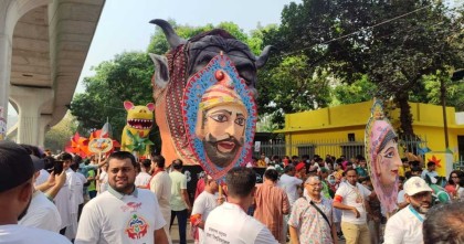 উৎসবের উল্লাসে শেষ হলো আনন্দ শোভাযাত্রা
