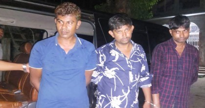 কক্সবাজারে পুলিশসহ ৩ মাদককারবারি আটক