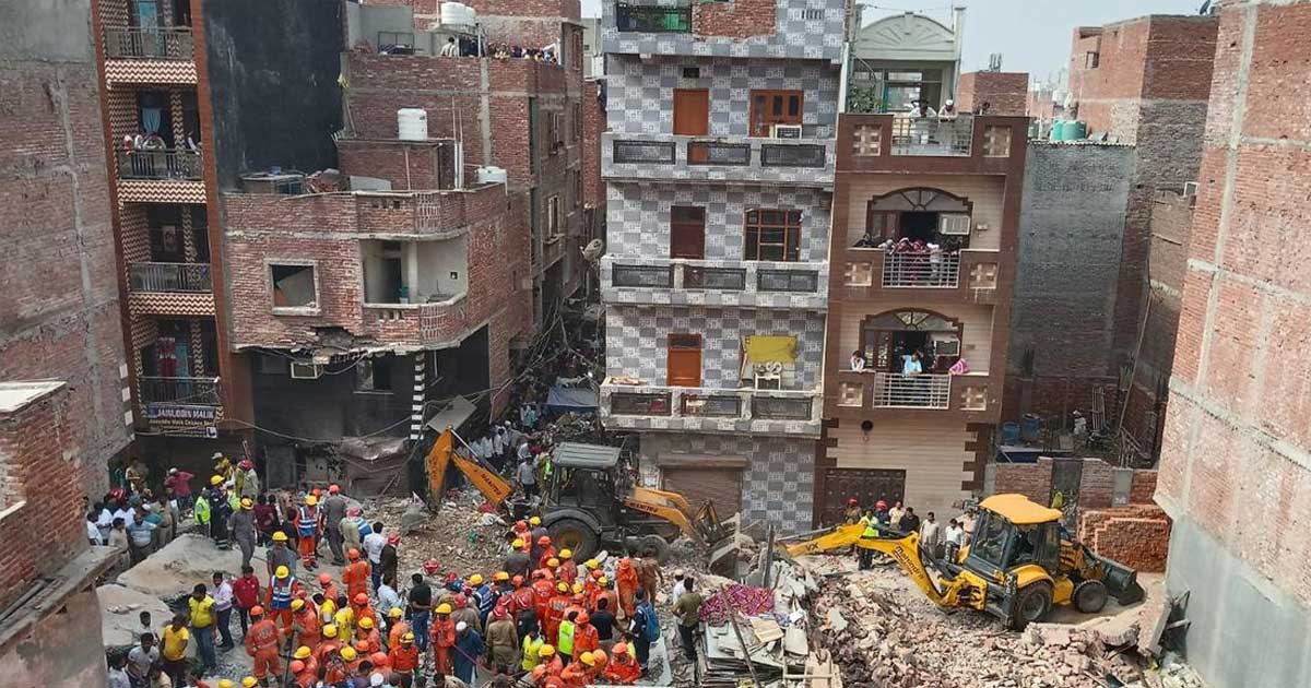 দিল্লিতে ভবন ধসে ৪ জন নিহত