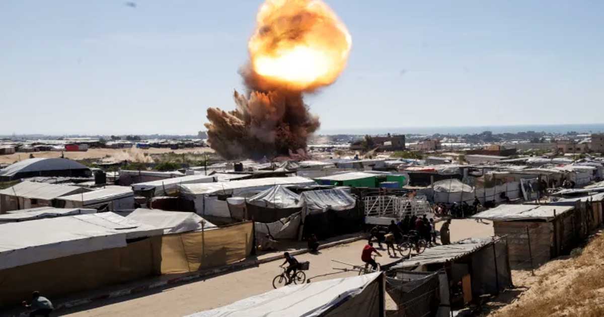 গাজা ভূখণ্ডে ইসরায়েলি হামলায় ৫২ ফিলিস্তিনি নিহত