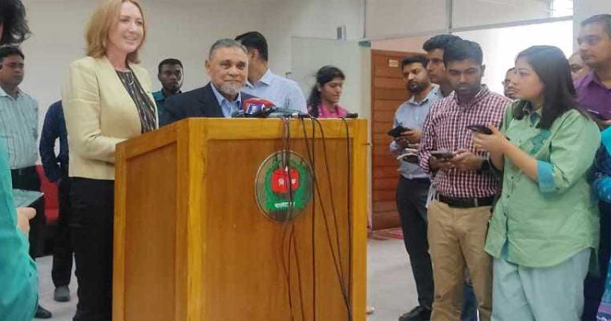 নিজেদের ক্ষমতার মধ্যে যা যা আছে তা নিয়ে ভোটের প্রস্তুতি নিচ্ছে ইসি: সিইসি
