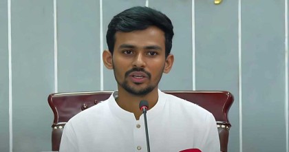 বাবার ঠিকাদারির লাইসেন্স ছিল জানিয়ে ক্ষমা চাইলেন উপদেষ্টা আসিফ মাহমুদ