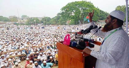 আওয়ামী লীগের গণহত্যার বিচার বাংলার মাটিতেই হবে: আল্লামা মামুনুল হক
