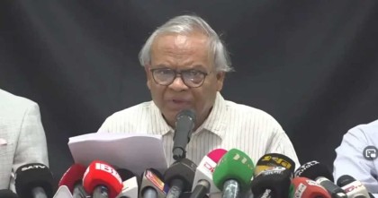 ‘প্রধান উপদেষ্টার মামলা বাতিল হলে বিএনপি কর্মীদের নয় কেন’
