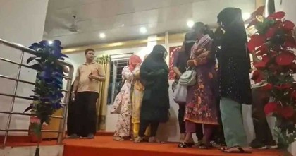 অসামাজিক কার্যকলাপের অভিযোগে হোটেল গ্র্যান্ড ইনে পুলিশের অভিয়ান

