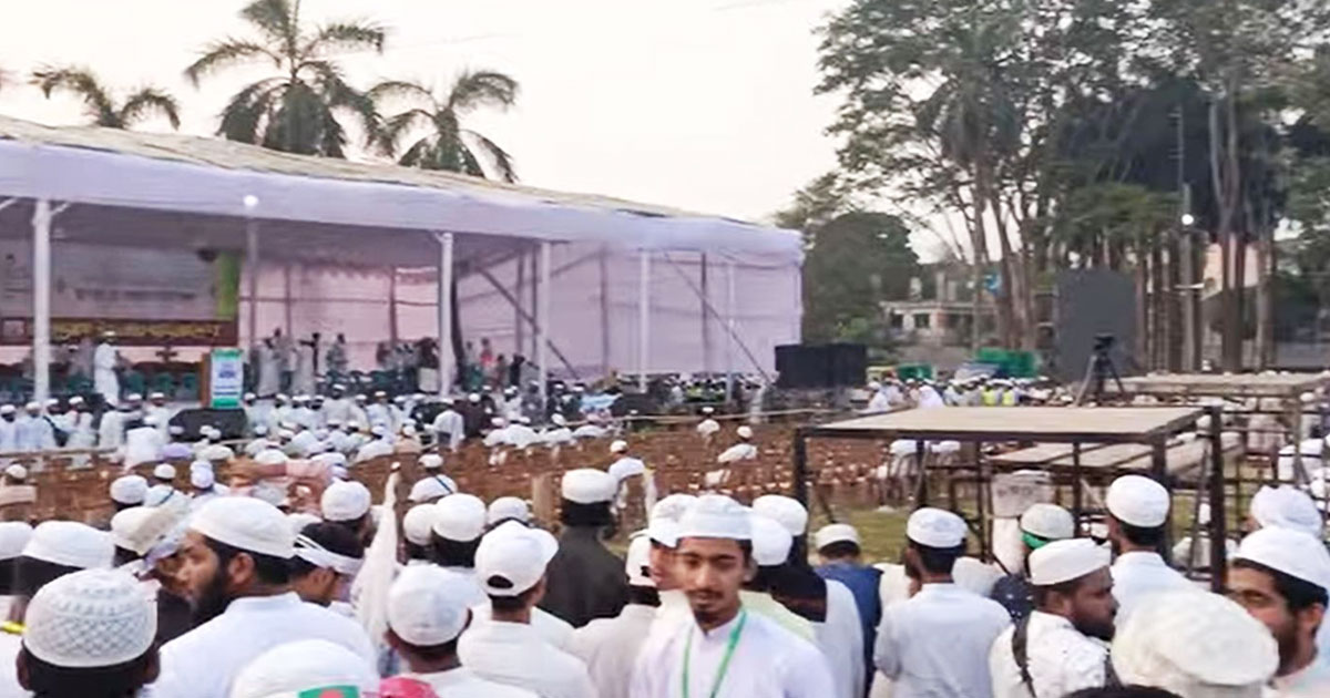 সোহরাওয়ার্দী উদ্যানে জড়ো হচ্ছেন হেফাজতের নেতাকর্মীরা
