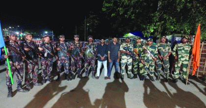 পাটগ্রাম সীমান্ত থেকে ধরে নিয়ে যাওয়া দুই বাংলাদেশিকে ফেরত দিলো বিএসএফ