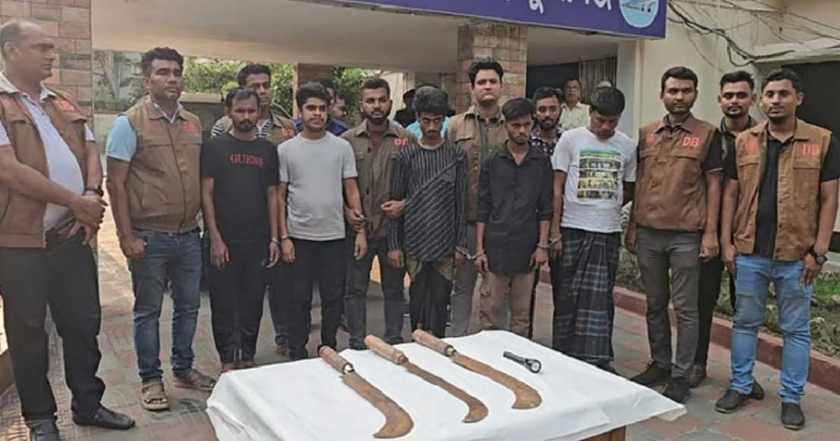 ঢাকা-মাওয়া এক্সপ্রেসওয়েতে ব্যারিকেড দিয়ে ডাকাতির চেষ্টা, গ্রেপ্তার ৫