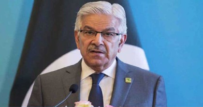 ভারতের ৫ যুদ্ধবিমান ভূপাতিত: পাকিস্তানের প্রতিরক্ষামন্ত্রী

