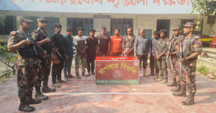 ভারত থেকে আসা ১০ অনুপ্রবেশকারী ঠাকুরগাঁও সীমান্তে আটক