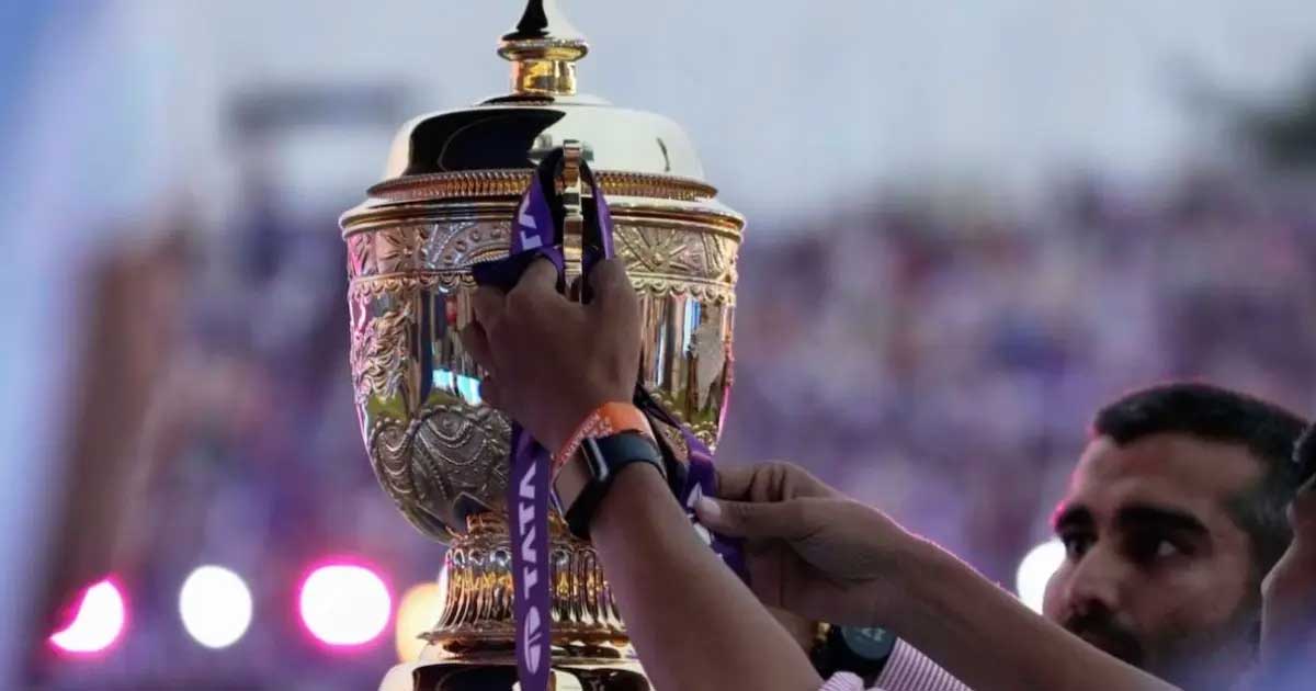 পাক-ভারত উত্তেজনায় আইপিএল স্থগিত