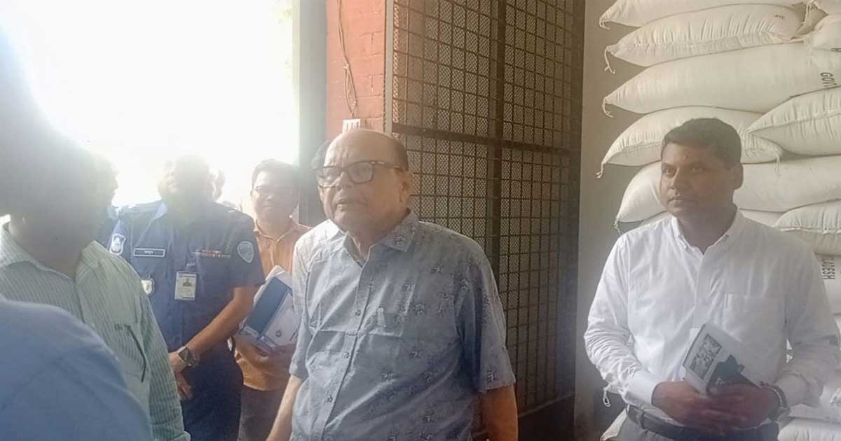 বর্তমানে খাদ্যে বাংলাদেশ স্বয়ংসম্পূর্ণ: খাদ্য উপদেষ্টা