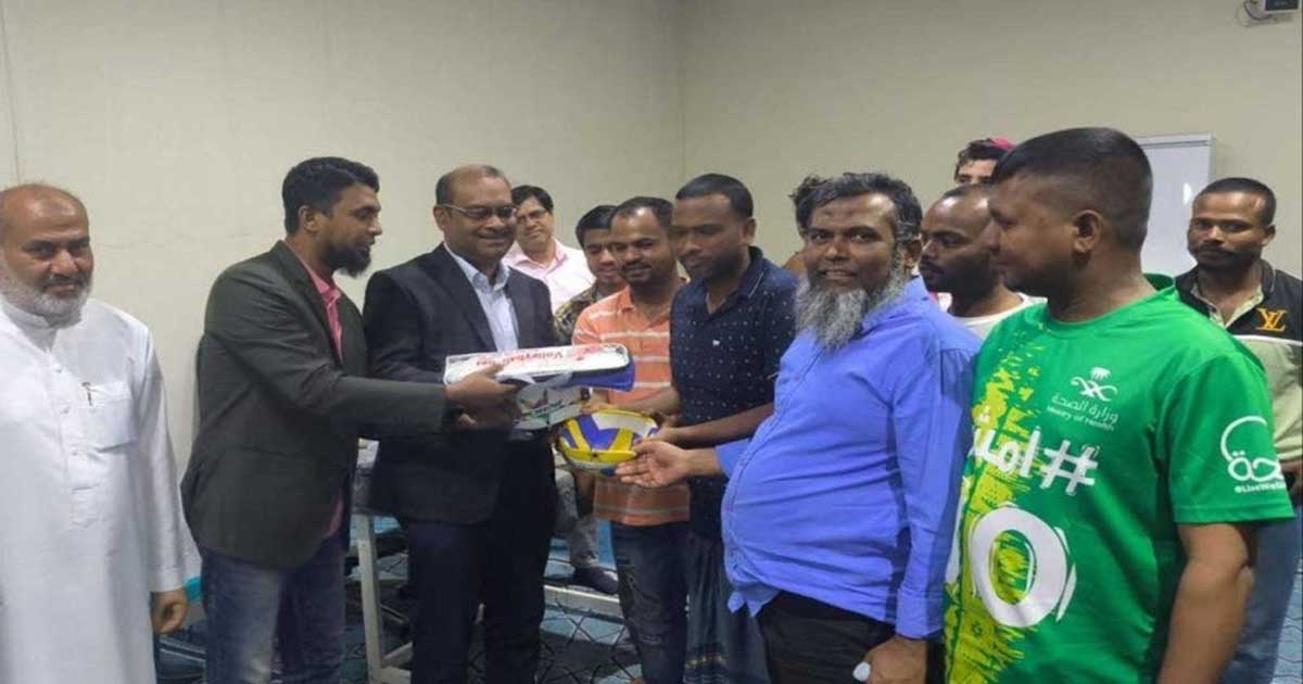 প্রবাসীদের সেবা নিশ্চিতে কনসাল জেনারেলের সৌদির বিশা শহর সফর