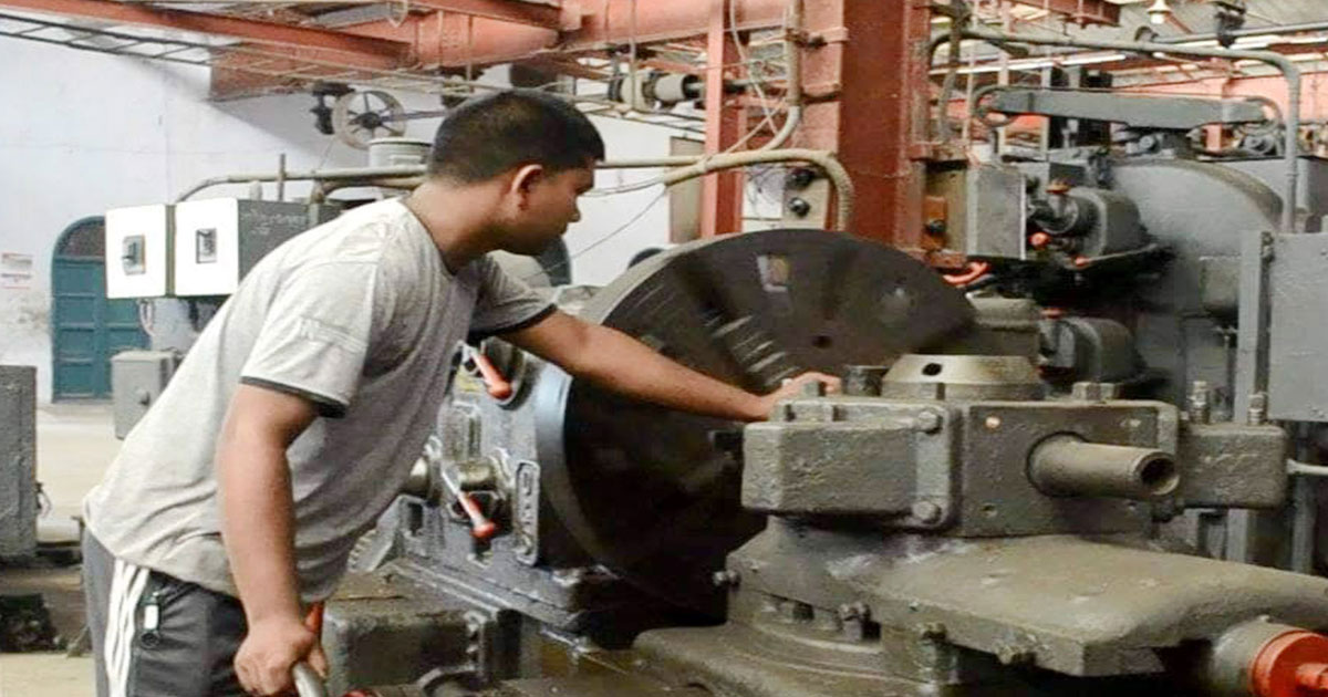 সৈয়দপুর রেলকারখানায় নষ্ট হচ্ছে ১৫৩ কোটি টাকার মেশিনারি