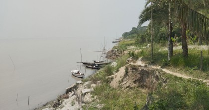 হরিরামপুরে পদ্মা ভাঙন রোধে কাজে আসছে না জিও ব্যাগ, স্থায়ী বেরিবাঁধের দাবি এলাকাবাসীর