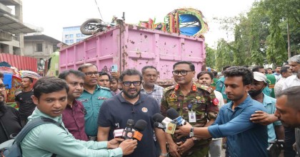ঢাকার মূল সড়কে কোনো রিকশা চলতে পারবে না : ডিএনসিসি প্রশাসক