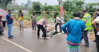 সাভারে পৃথক স্থান থেকে তিন ব্যক্তির লাশ উদ্ধার