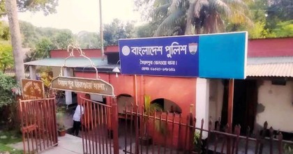 নীলফামারীতে ট্রেনে কাটা পড়ে এক যুবকের মৃত্যু