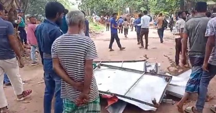 সোহরাওয়ার্দী উদ্যানে চলছে উচ্ছেদ অভিযান