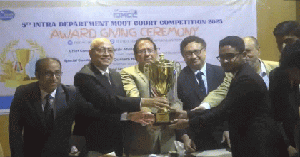 সাভারের বিরুলিয়ায় ইস্টার্ন ইউনিভার্সিটির সংবর্ধনায় বিচারপতি খিজির আহমেদ চৌধুরী