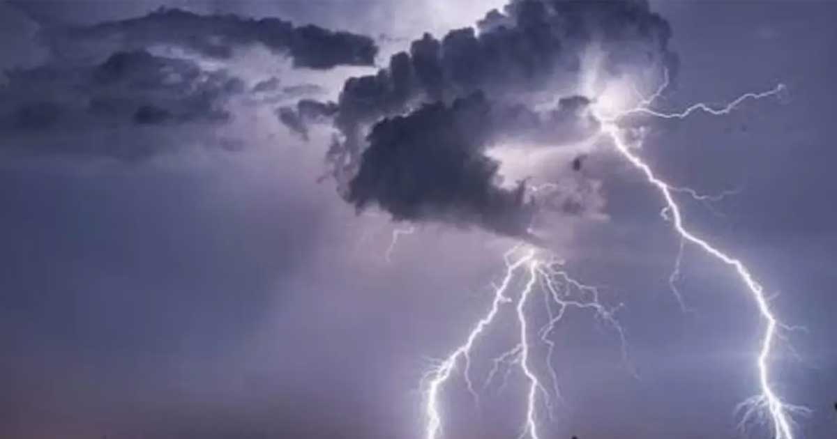 দেশজুড়ে টানা বজ্রবৃষ্টির শঙ্কা