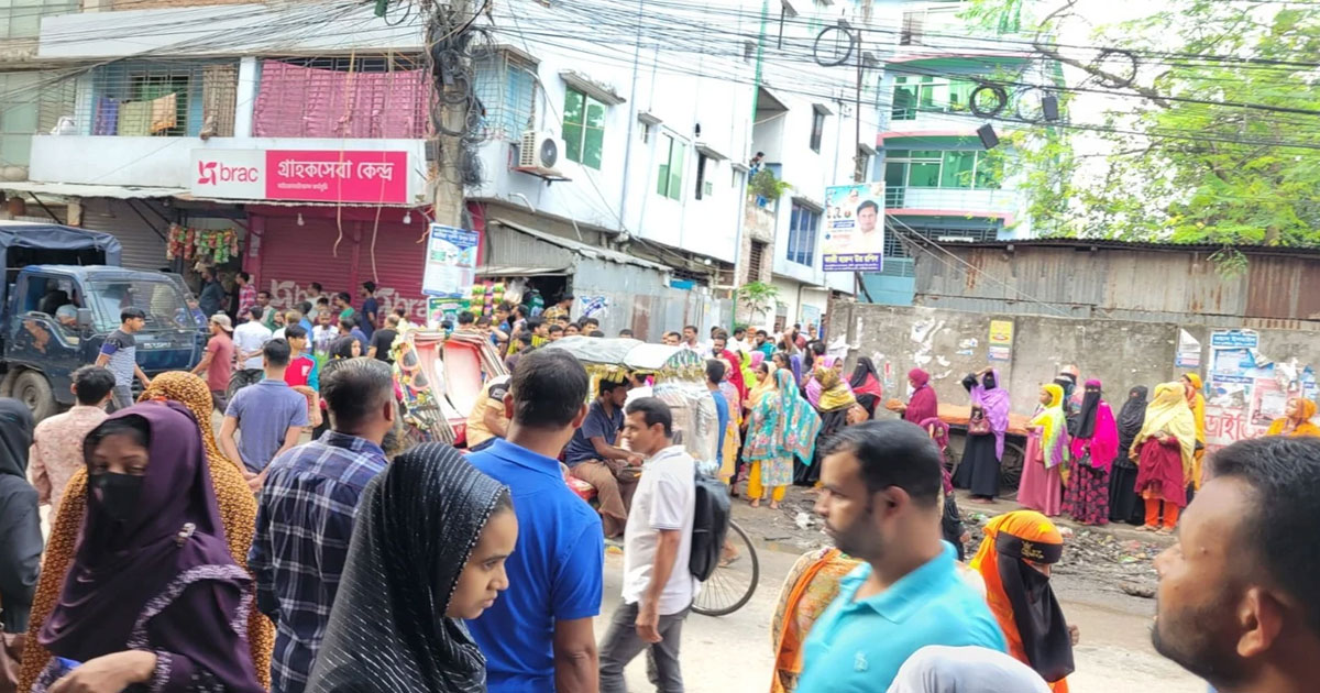 টঙ্গীতে শ্রমিক অসন্তোষ, আঞ্চলিক সড়ক অবরোধ