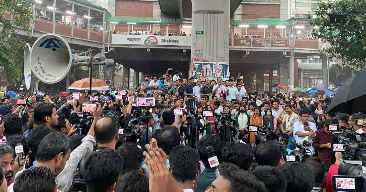 শাহবাগ ছাড়ল ছাত্রদল, যান চলাচল স্বাভাবিক