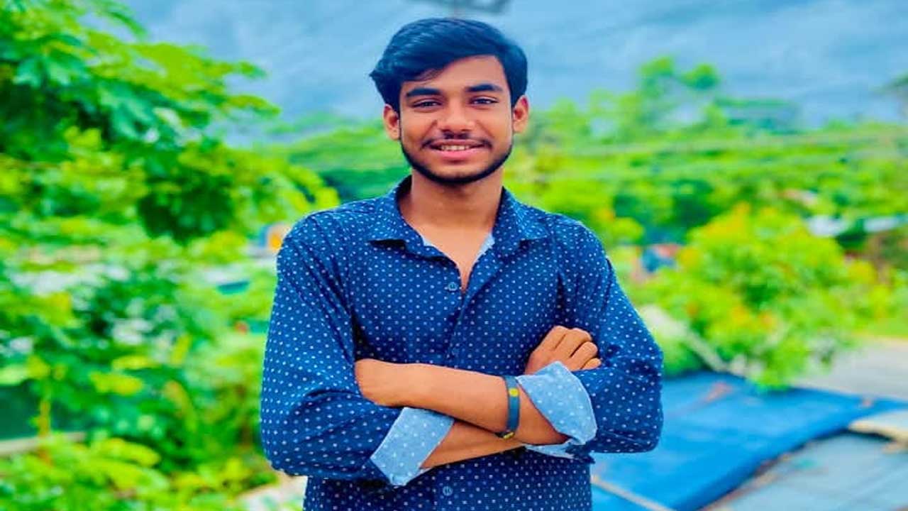 পল্লী চিকিৎসকের ছুরিকাঘাতে প্রাণ গেল কলেজছাত্রের