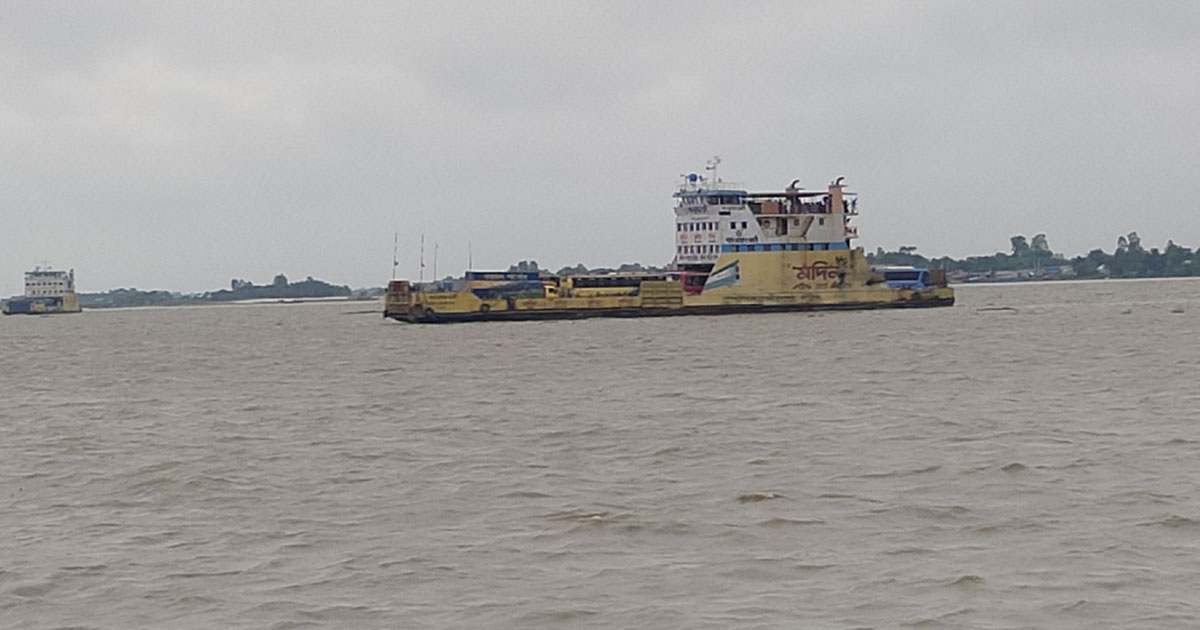 ঈদে দৌলতদিয়া-পাটুরিয়া নৌরুটে চলবে ১৭ ফেরি ও ২০ লঞ্চ