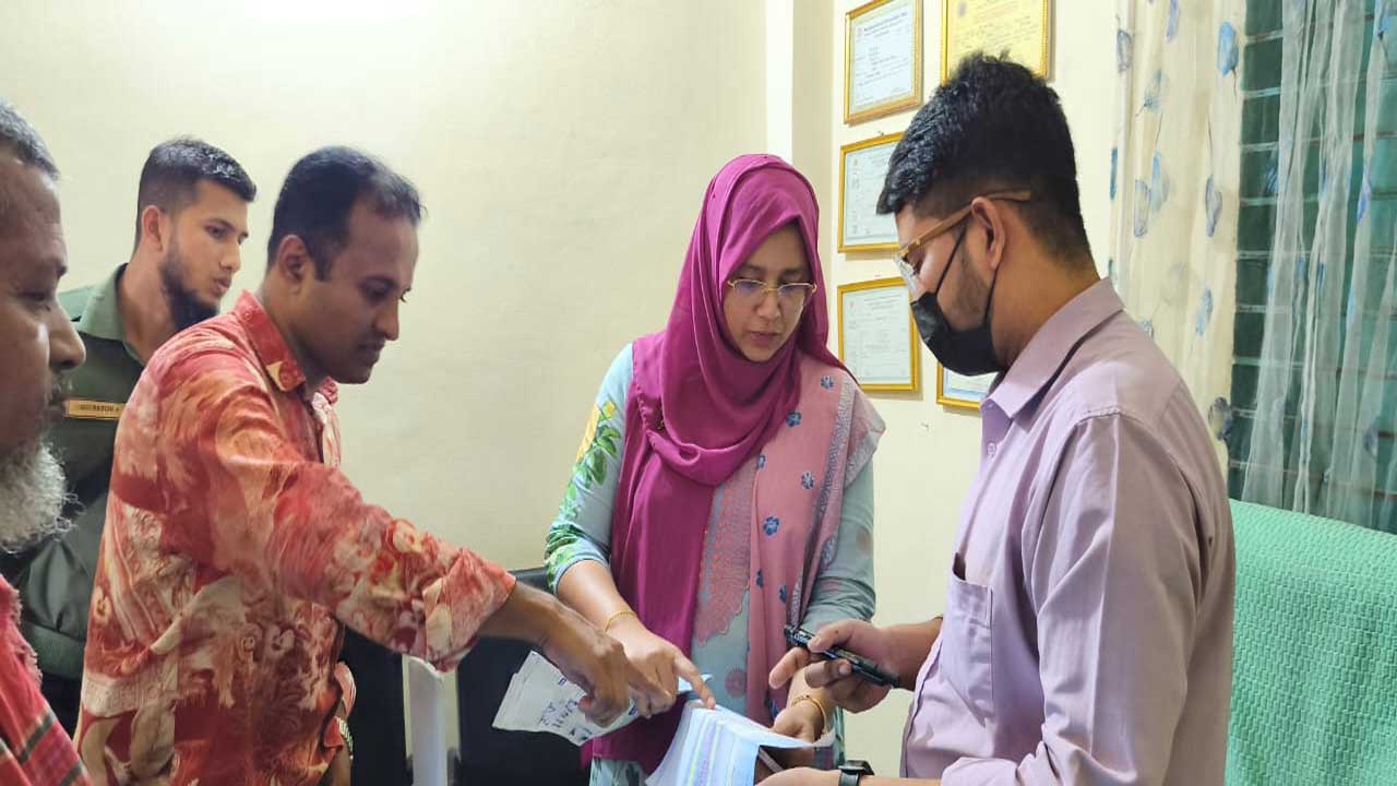 হরিরামপুরে এক ভূয়া ডাক্তারকে ভ্রাম্যমান আদালতের জেল জরিমানা
