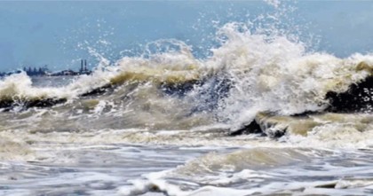 লঘুচাপের প্রভাবে উপকূলে গুঁড়ি গুঁড়ি বৃষ্টি