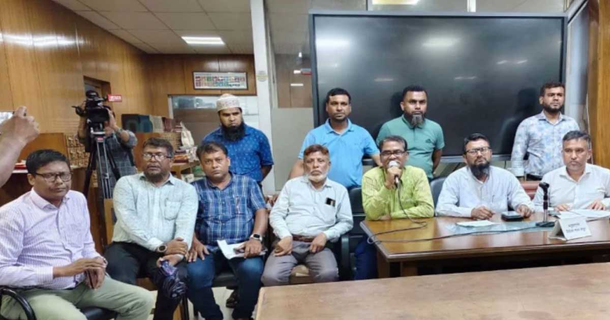 সচিবালয়ে কর্মচারীদের এক ঘণ্টার কর্মবিরতি শেষে নতুন কর্মসূচি ঘোষণা