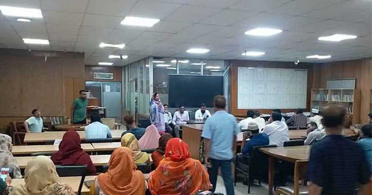 সচিবালয়ে কর্মচারীদের এক ঘণ্টা কর্মবিরতি পালিত