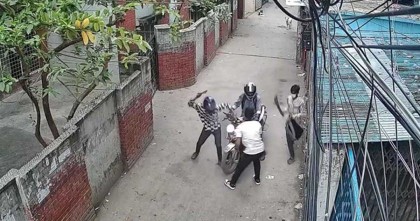 মগবাজারে ছিনতাইয়ের ঘটনায় তিনজন গ্রেফতার